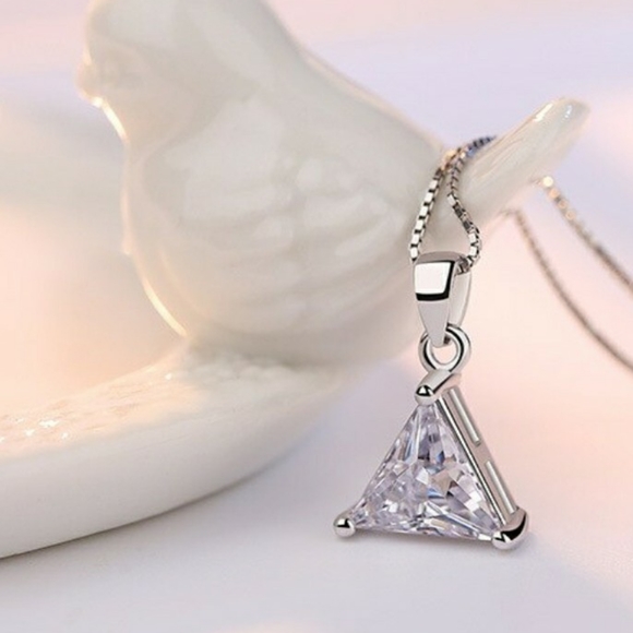 NEW S925 Trillion Cut Diamond Triangle Necklace - Picture 3 of 10